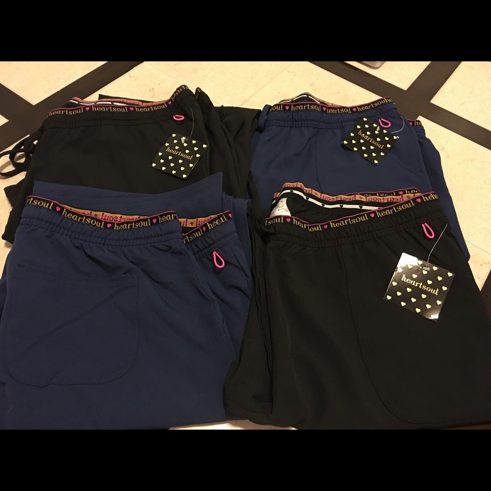 HeartSoul 💗 Women’s Scrub Pants - Picture 1 of 8